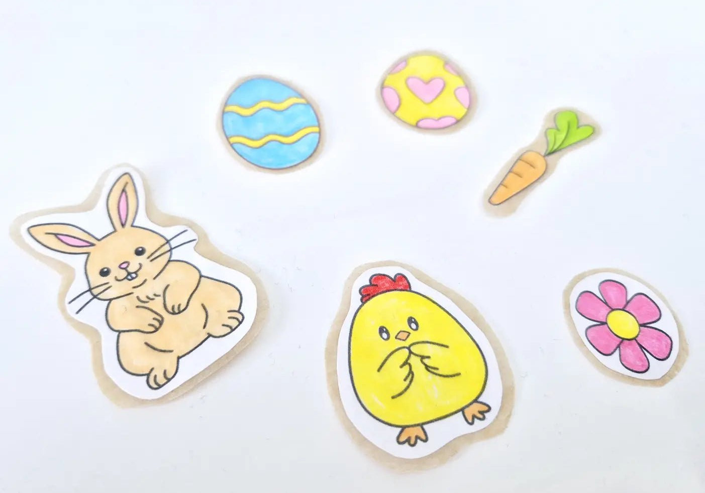 CADEAU : Créez vos stickers de Pâques avec nos coloriages à imprimer - TRESORS & confettis