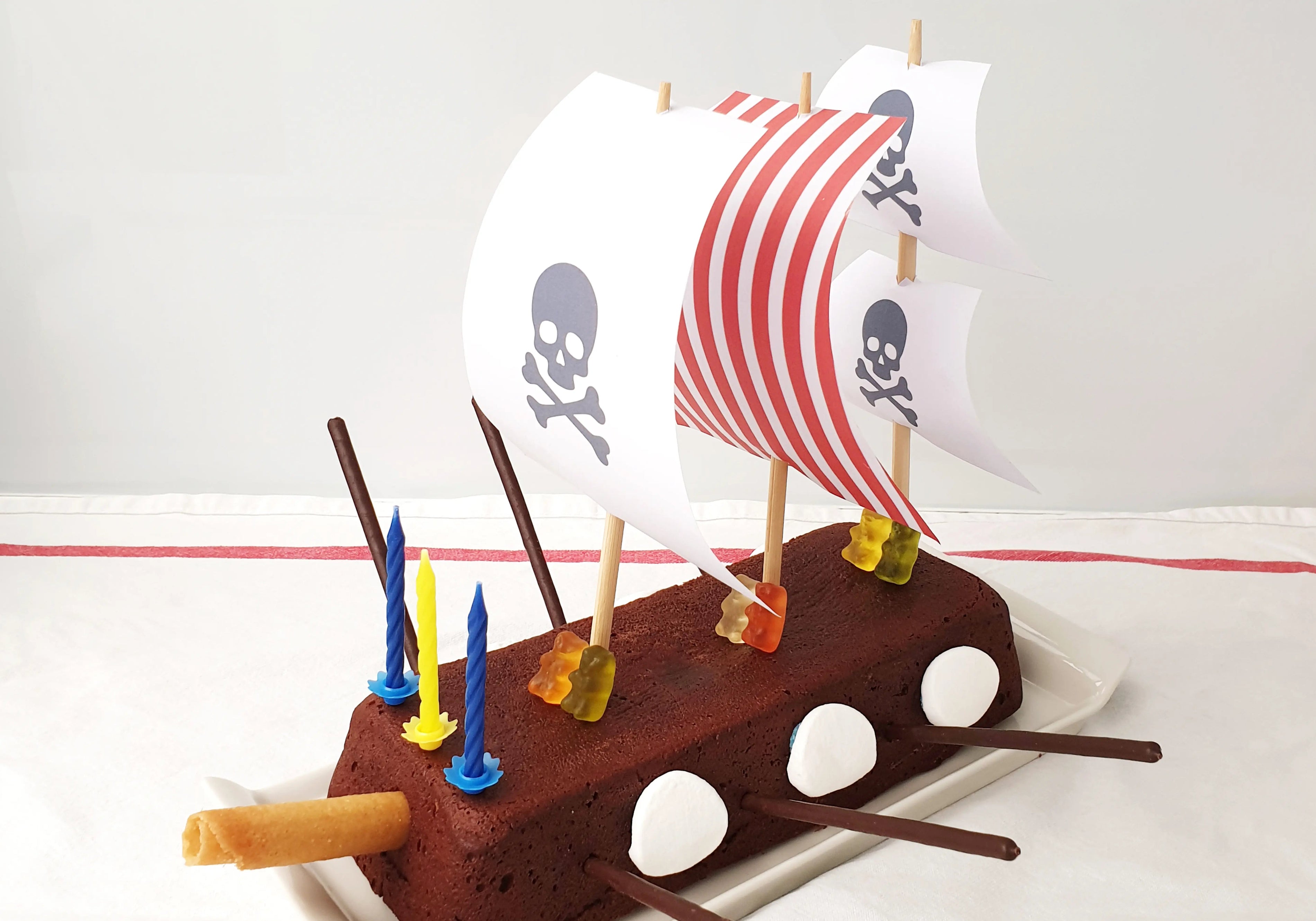 Gâteau Bateau Pirate - TRESORS & confettis