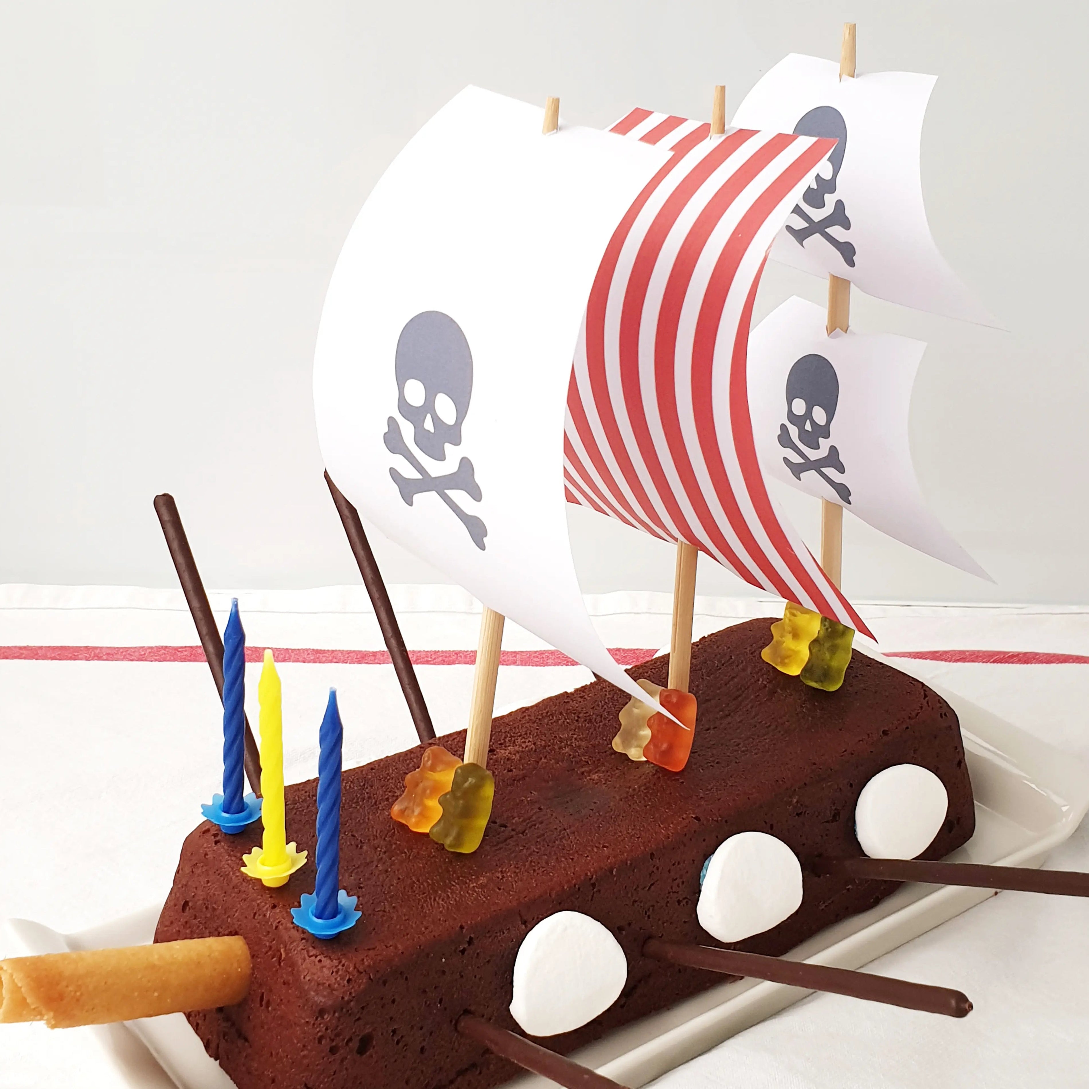 Gâteau Bateau Pirate - TRESORS & confettis